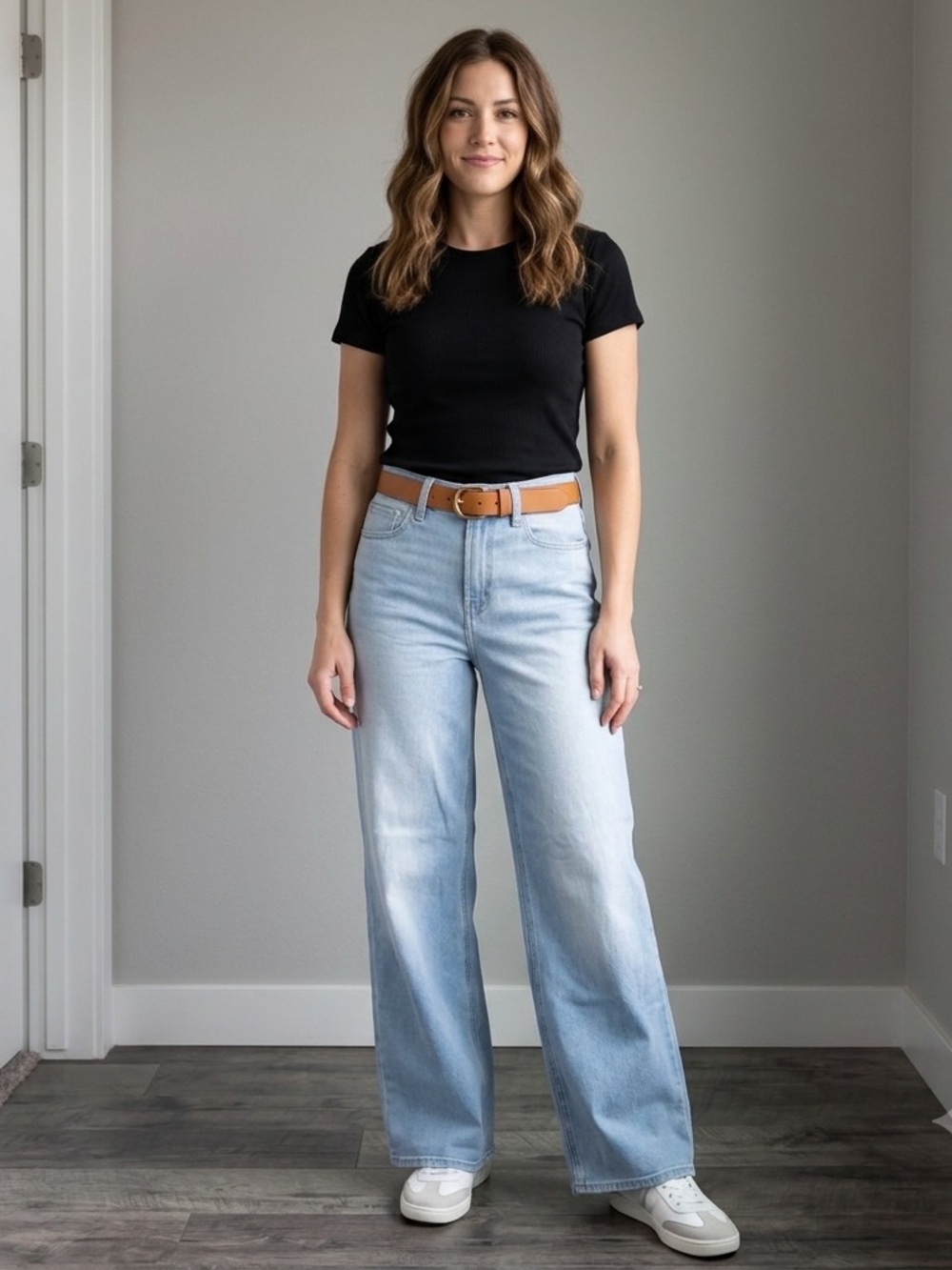 Old Navy Wow Wide Leg Jeans Size 8 High Rise Light Wash Denim Flared Trouser